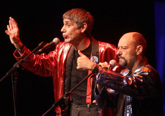 «Parecido no es lo mismo», 14/04/2012.